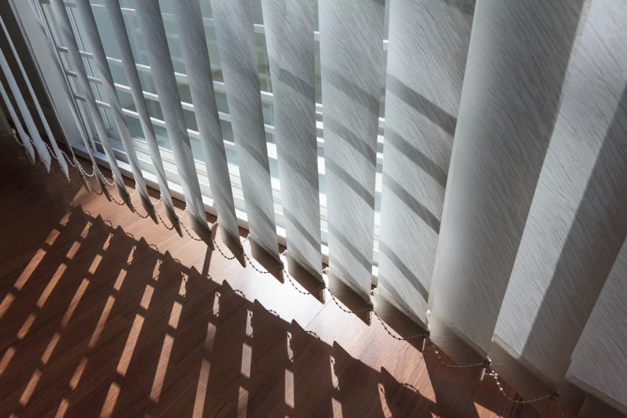 How to Prevent Vertical Blinds From Tangling or Jamming in Richland, WA How to Prevent Vertical Blinds From Tangling or Jamming in Richland, WA